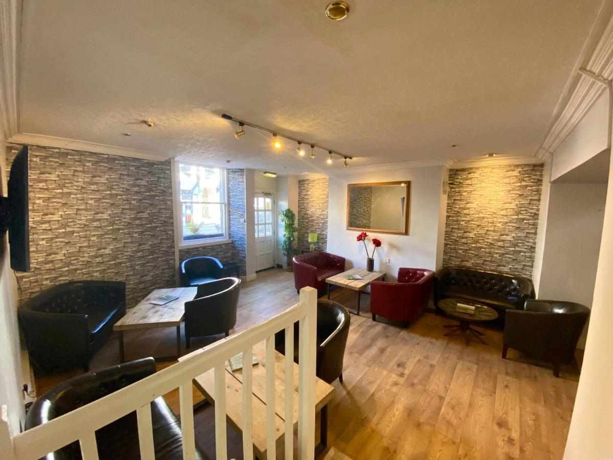 The County Hotel - Self Check-In, Ultra Fast Wi-Fi, Free Parking, Central Location Selkirk Eksteriør billede