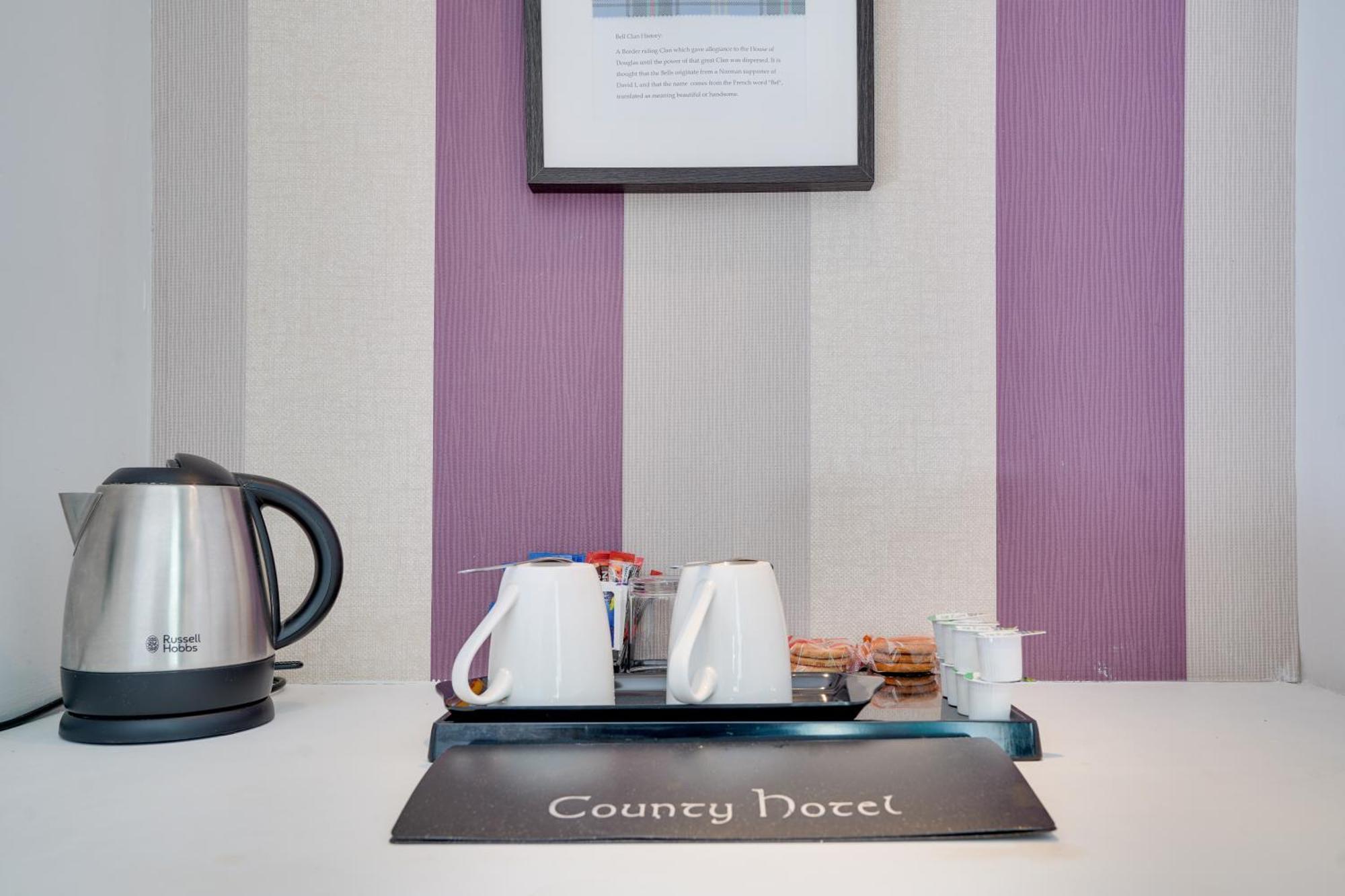 The County Hotel - Self Check-In, Ultra Fast Wi-Fi, Free Parking, Central Location Selkirk Eksteriør billede