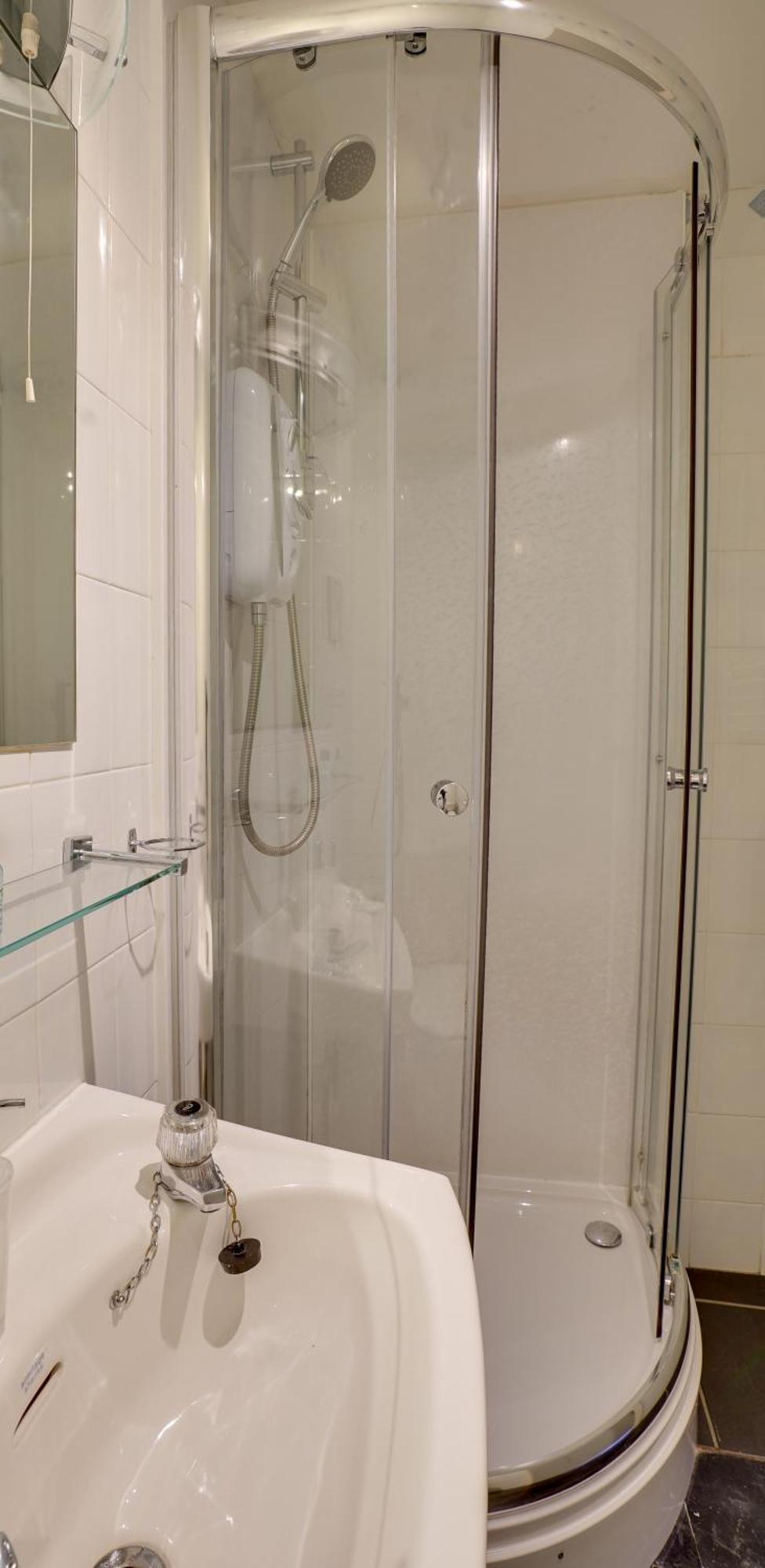 The County Hotel - Self Check-In, Ultra Fast Wi-Fi, Free Parking, Central Location Selkirk Eksteriør billede