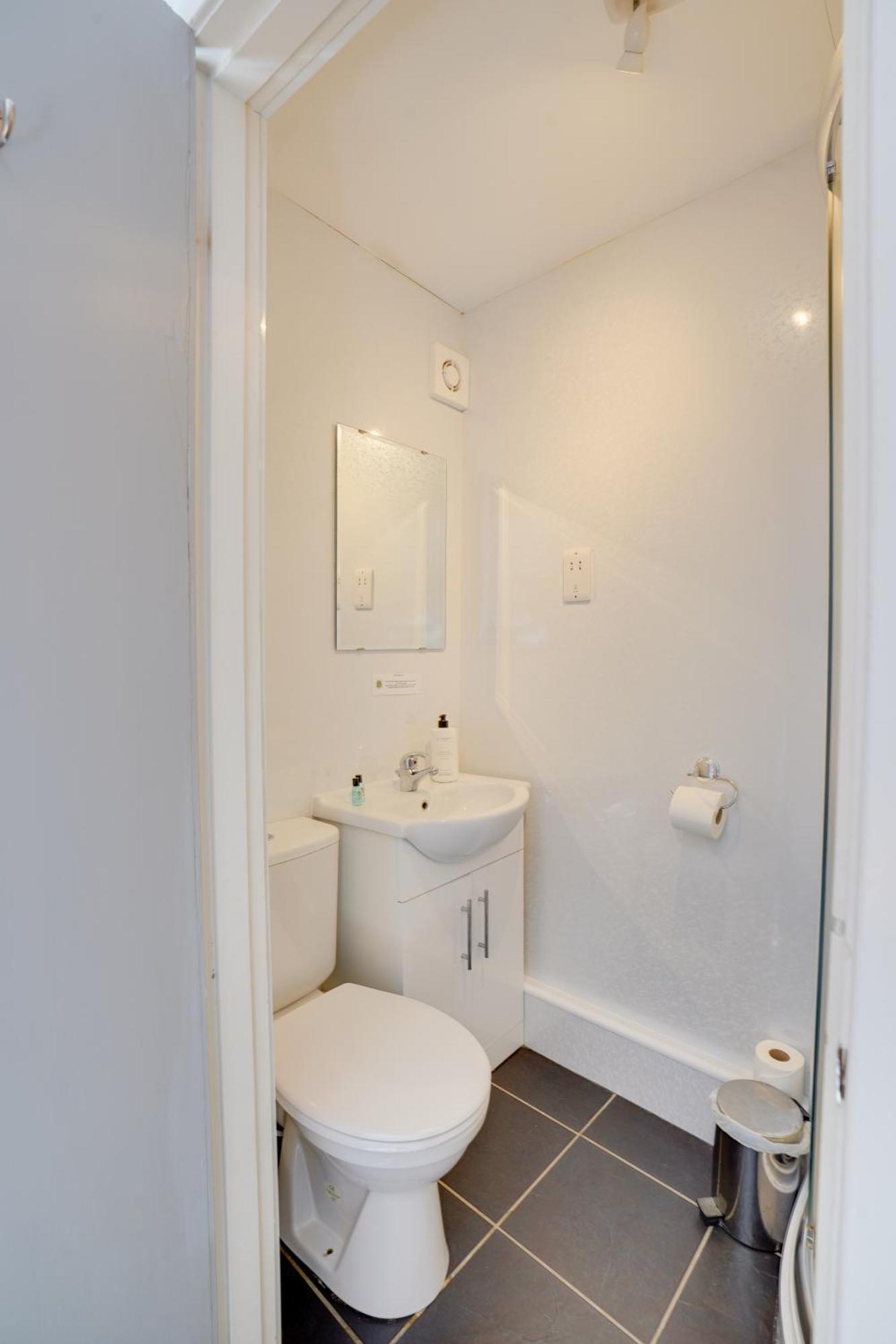 The County Hotel - Self Check-In, Ultra Fast Wi-Fi, Free Parking, Central Location Selkirk Eksteriør billede